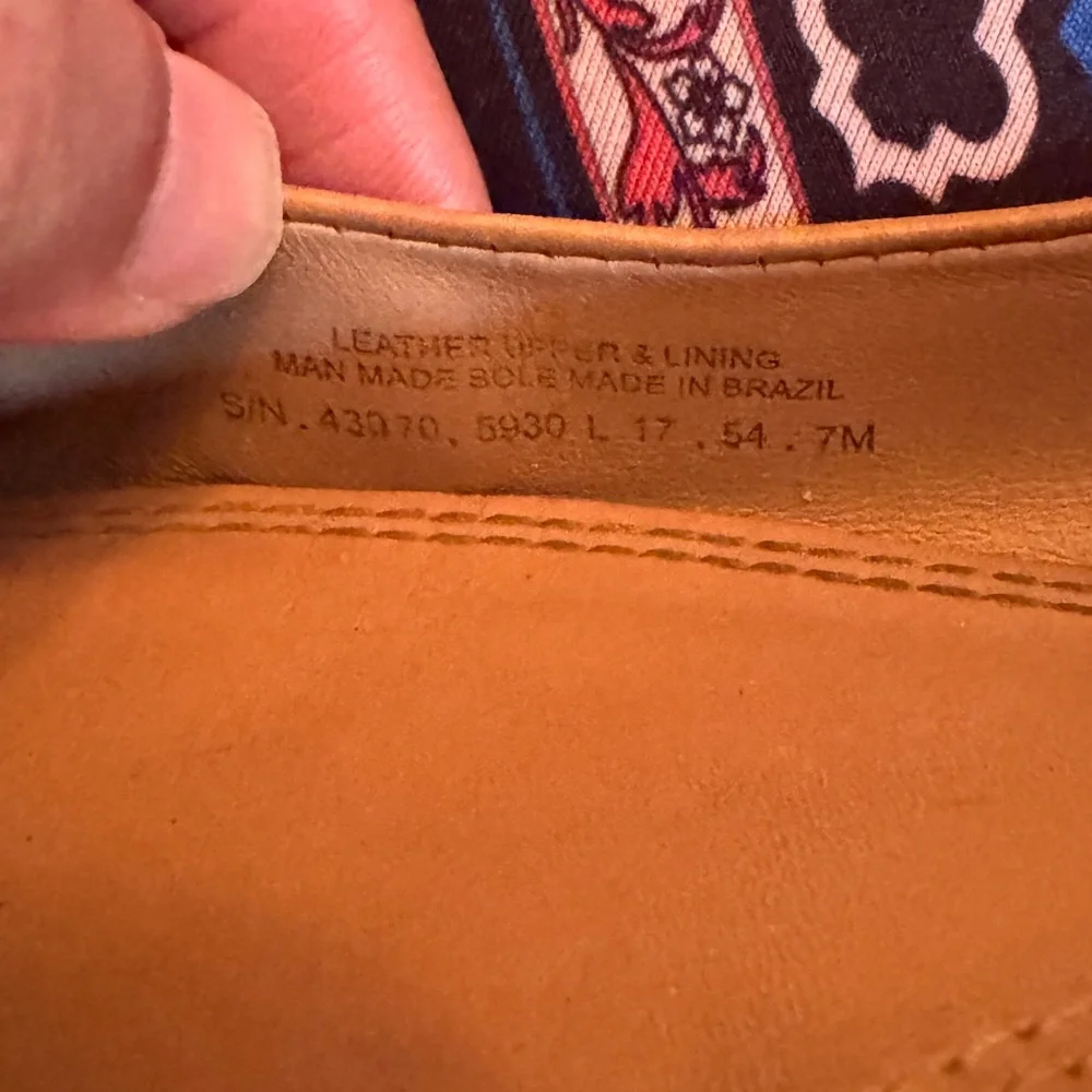 Tory Burch Women's Tan Flats size 7